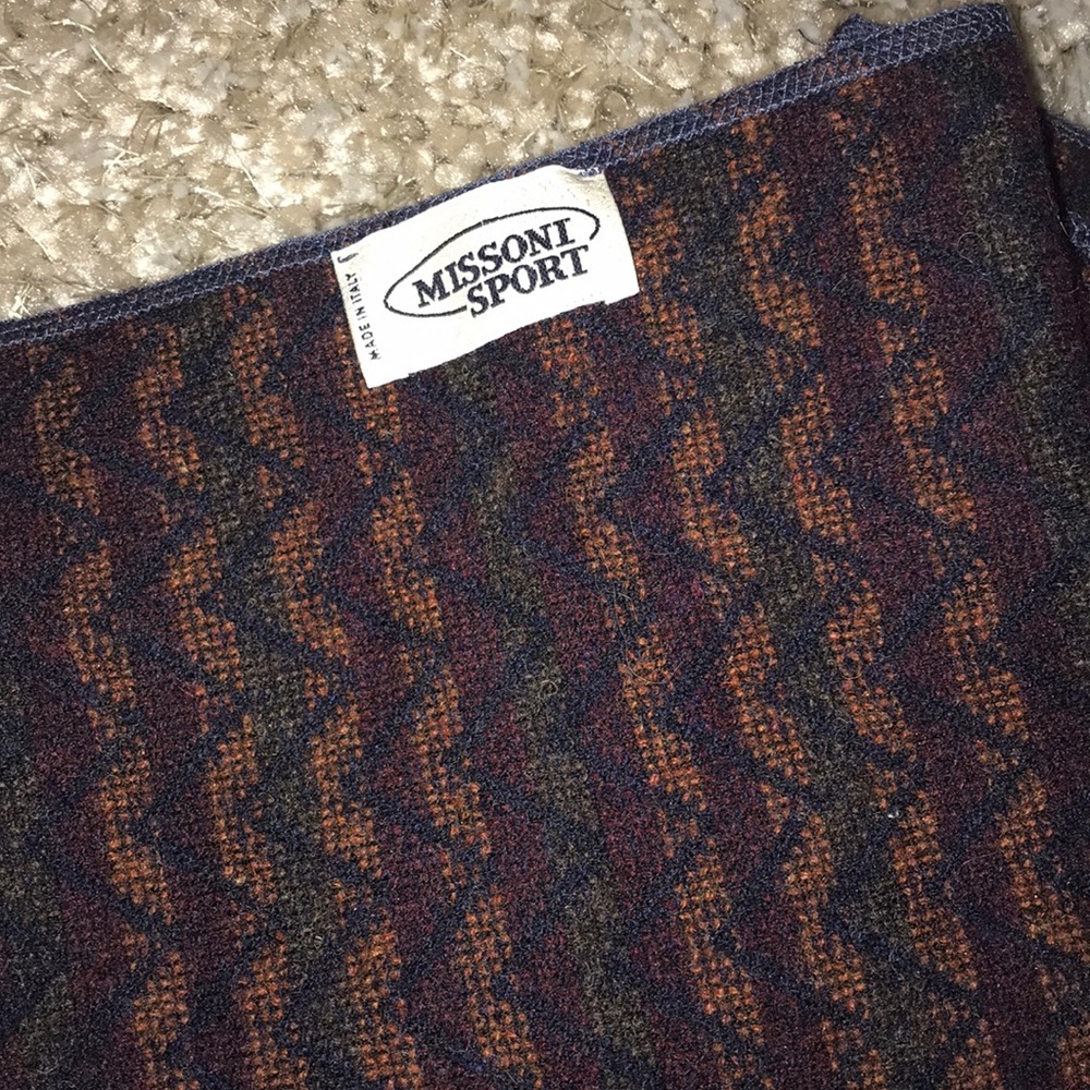 MISSONI SPORT SCARF/WRAP - Picture 4 of 4